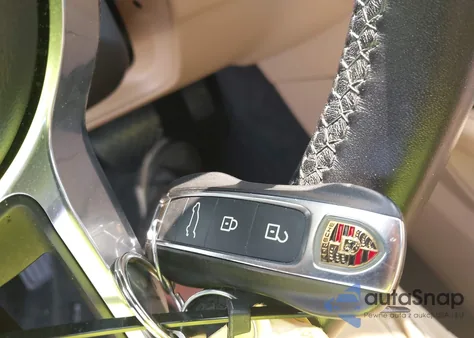 2019 Porsche Cayenne z USA, uszkodzony, nr VIN WP1AA2AY4KDA18142